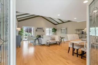 Photo #4: ML81934297 Listing