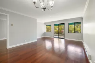 Photo #6: ML81935033 Listing