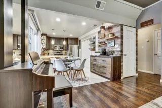 Photo #6: ML81935240 Listing