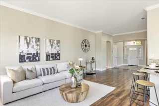 Photo #6: ML81935312 Listing 