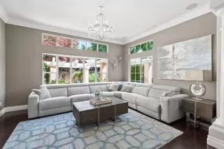 Photo #4: ML81935315 Listing 