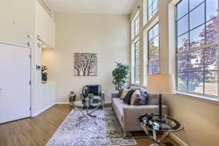 Photo #2: ML81935318 Listing