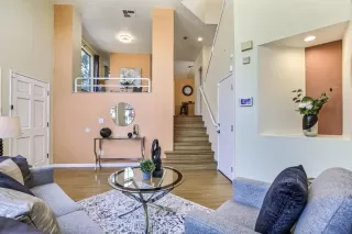 Photo #4: ML81935318 Listing