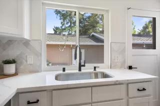 Photo #4: ML81935456 Listing 