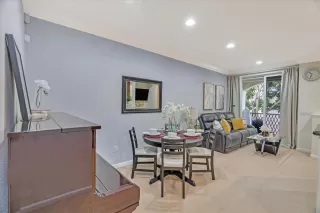 Photo #5: ML81935489 Listing