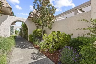 Photo #2: ML81935579 Listing 