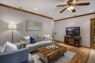 Photo #6: ML81935605 Listing 