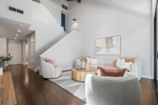 Photo #4: ML81935639 Listing 