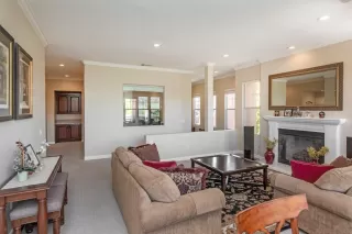 Photo #5: ML81935760 Listing