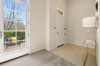 Photo #4: ML81935851 Listing