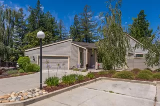 Photo #1: ML81935861 Listing 