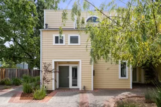 Photo #2: ML81936189 Listing 