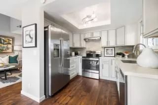 Photo #5: ML81936189 Listing 