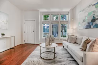 Photo #4: ML81936302 Listing 