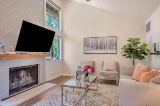 Photo #4: ML81936319 Listing 