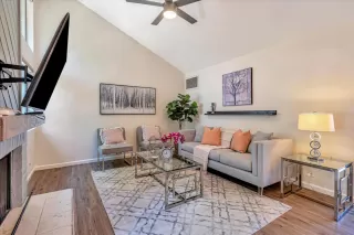 Photo #5: ML81936319 Listing 