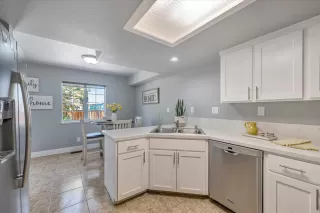 Photo #5: ML81936723 Listing