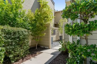 Photo #2: ML81936742 Listing 