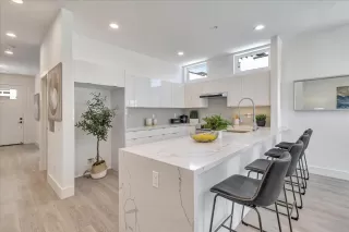 Photo #4: ML81936777 Listing 