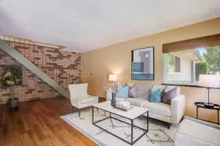 Photo #4: ML81936843 Listing