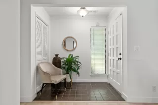 Photo #4: ML81936938 Listing 