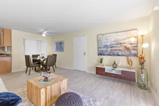 Photo #4: ML81937167 Listing 