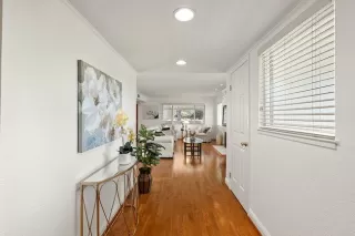 Photo #5: ML81937250 Listing 