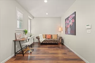 Photo #4: ML81937371 Listing