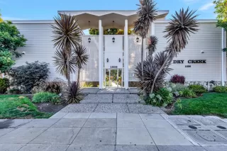 Photo #2: ML81937778 Listing 