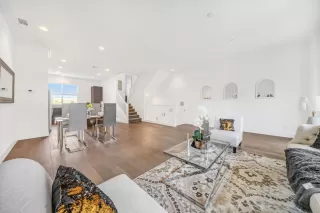 Photo #5: ML81938196 Listing