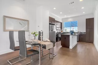 Photo #6: ML81938196 Listing