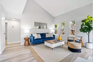 Photo #1: ML81938557 Listing