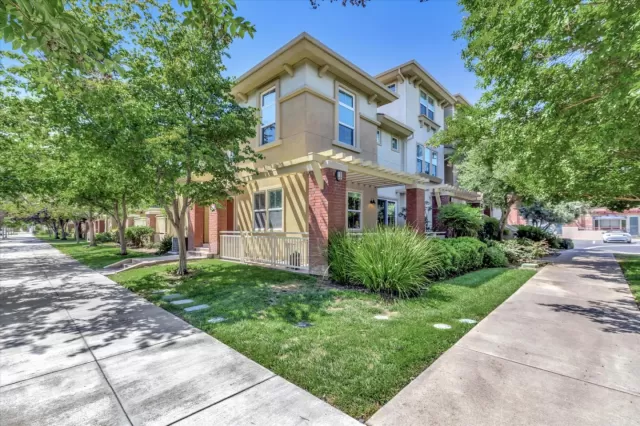 MLS: ML81938632 Condo For Sale