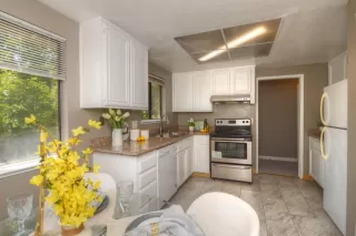 Photo #2: ML81938905 Listing 