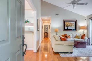 Photo #4: ML81939335 Listing 