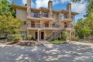 Photo #2: ML81940088 Listing 