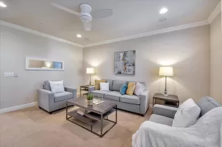 Photo #4: ML81940328 Listing