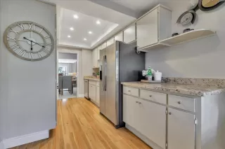 Photo #4: ML81940832 Listing 