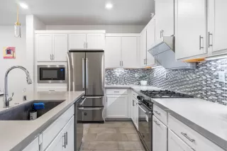 Photo #4: ML81941380 Listing