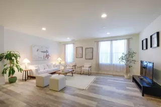 Photo #2: ML81941538 Listing