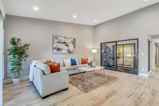 Photo #4: ML81941926 Listing