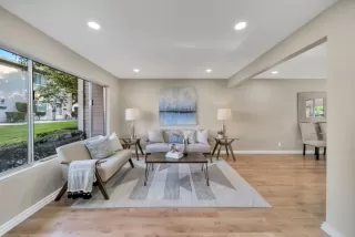 Photo #5: ML81942047 Listing