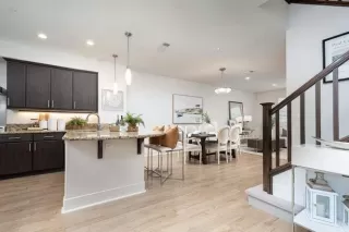 Photo #5: ML81942130 Listing