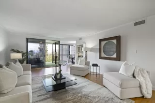 Photo #6: ML81942131 Listing 