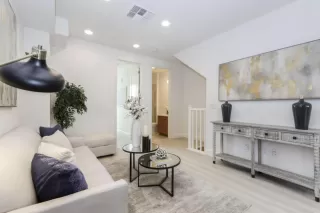 Photo #4: ML81942557 Listing