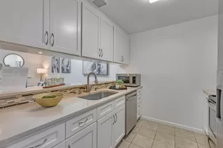 Photo #4: ML81943163 Listing 