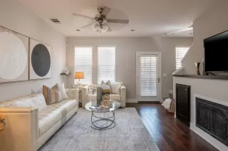 Photo #3: ML81943235 Listing 