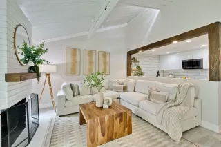 Photo #2: ML81943361 Listing