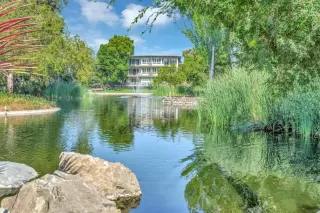 Photo #2: ML81943373 Listing 