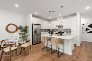 Photo #4: ML81943832 Listing 